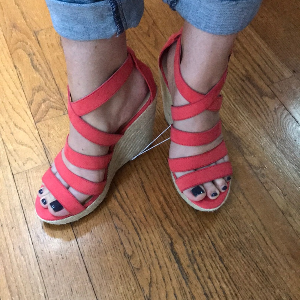 NWOT Mossimo espadrille sandals. Size 8